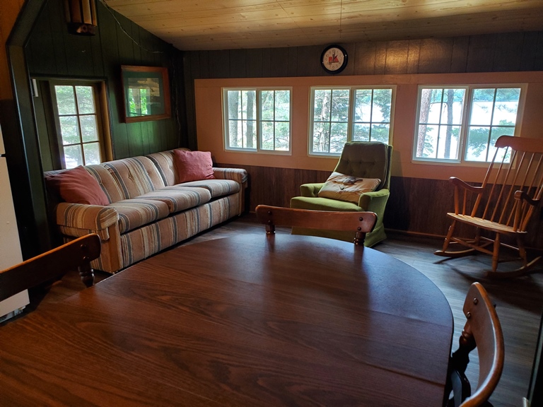 Dining Area overlooking the lake